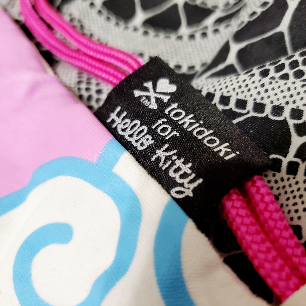 Hello Kitty x Tokidoki Drawstring Backpack - Picture 3 of 4
